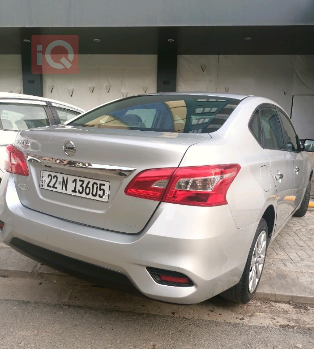 Nissan Sentra